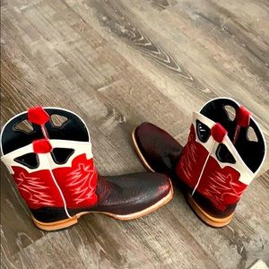 NEW Cody James Cowboy Boots